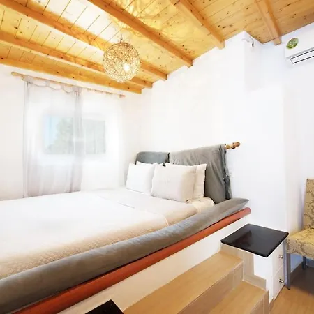 Garden Natasa, Panoramic Sunset Sea View Apartment *